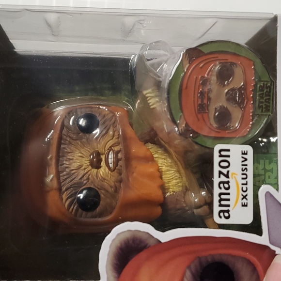 Star Wars Wicket (Endor) Funko - Picture 2 of 6